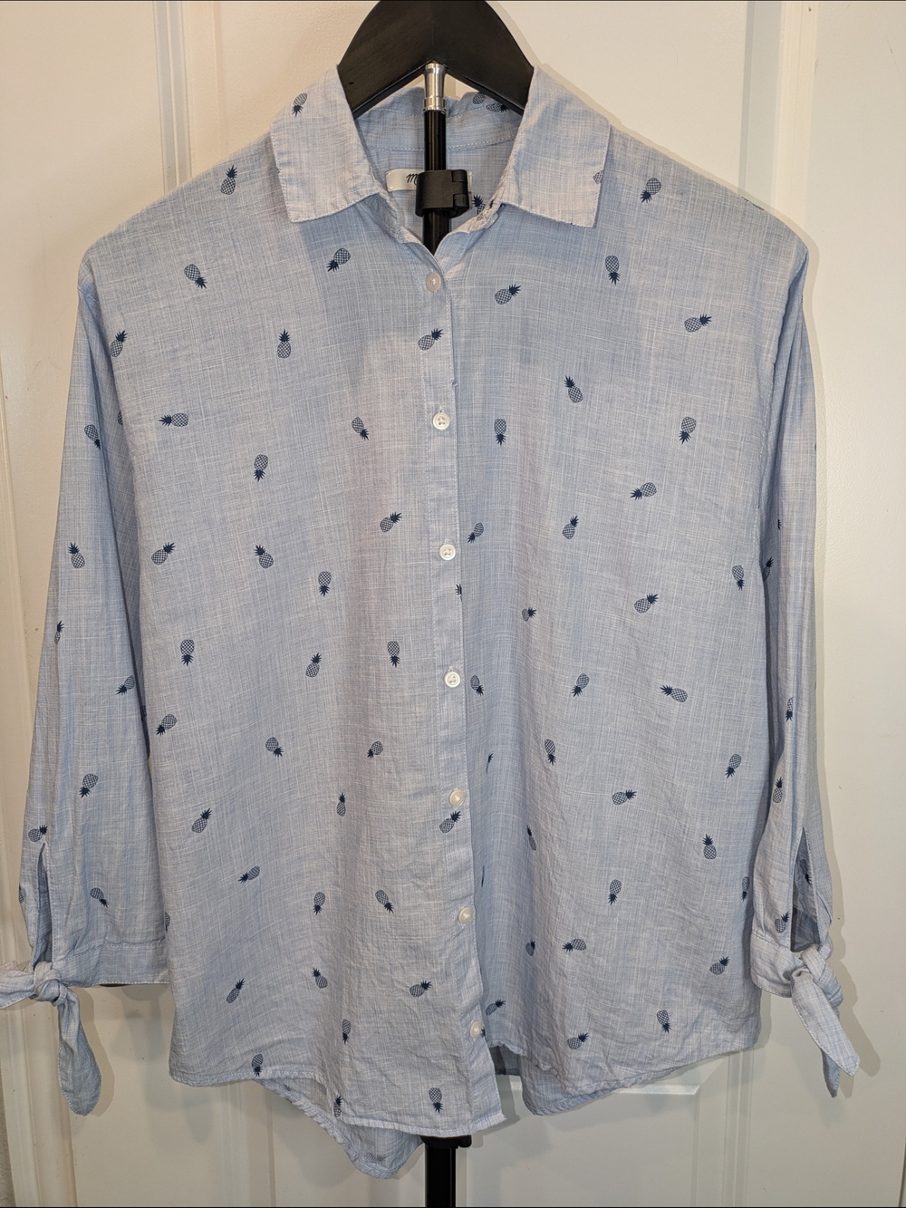 Madewell XS Relaxed Fit Blue Pineapple Embroidered Tie Sleeve Button-Up Shirt